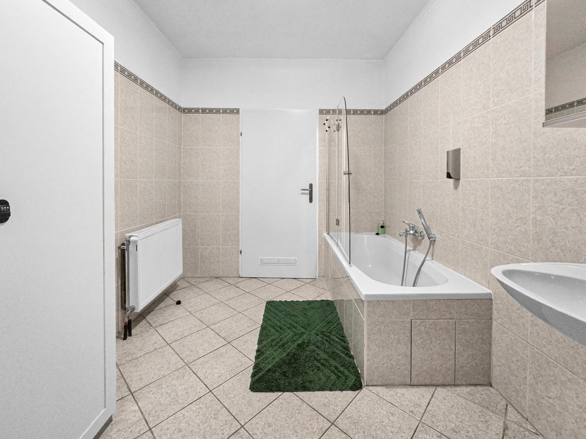 Spacious Three-Bedroom, Three King-Size Beds Viena Exterior foto
